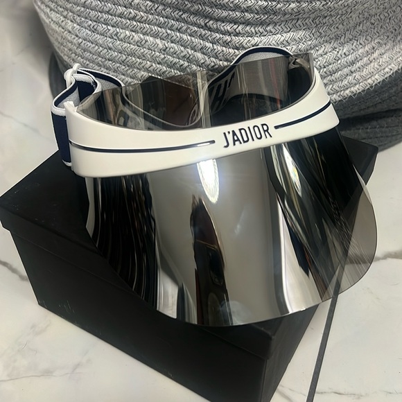 Dior Visor - Picture 1 of 2